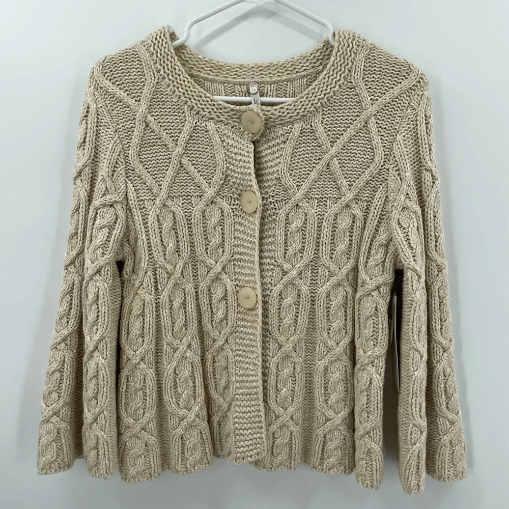NWT Womens Cable Knit Cropped Cardigan Sweater Sz Small Oat Beige Chunky Neutral - Picture 2 of 10